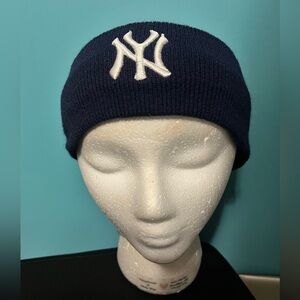 NWOT - ⚾️ New York Yankees Knit Winter Headband ⚾️